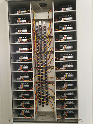 瓦楞機(jī)，輥筒電磁加熱
